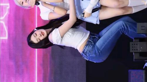 250619 피프티피프티 아테나 직캠 (FIFTY FIFTY ATHENA FanCam) 'Midnight Special' @오뚜기부대 위문공연