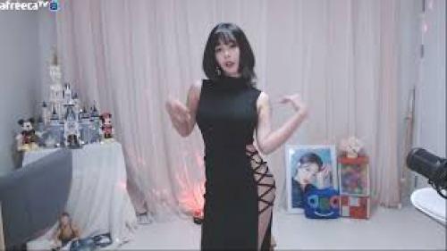 04012022 BJ 하루S2 (Haru S2) - You're pitiful by Fiestar
