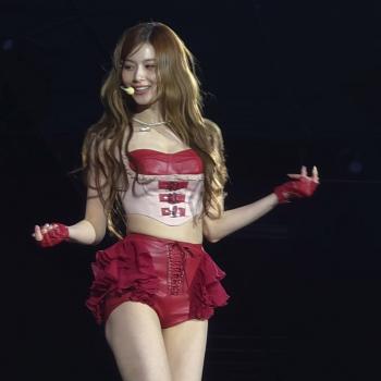 은빛 모래알처럼🍭 #트와이스사나 콜드플레이 막콘 오프닝 트와이스