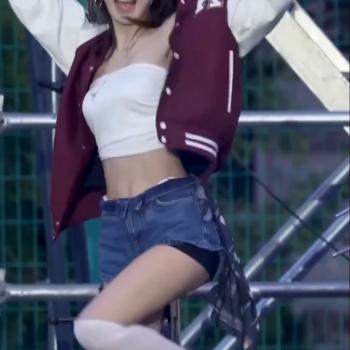 250524 Unforgiven @ 고려대학교 입실렌티 #SAKURA #사쿠라 #LE_SSERAFIM #르세라핌 #직캠 #fancam