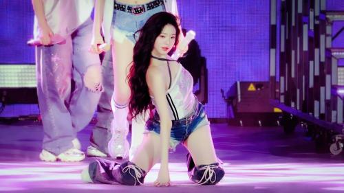 (HEYA)' 직캠 (IVE WONYOUNG FanCam) [4K] 250105 아이브 장원영 '해야
