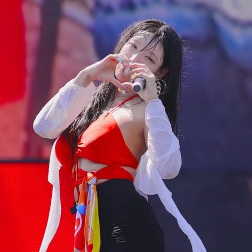 [라잇썸 초원] 240817 워터밤 속초 LIGHTSUM CHOWON 'POSE!' 직캠 FANCAM