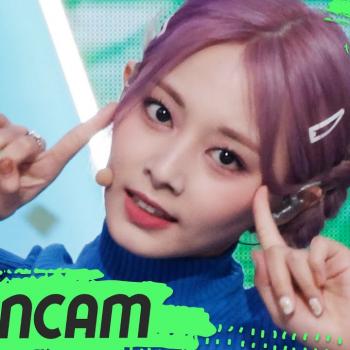[K-Fancam] 트와이스 쯔위 직캠 'Talk that Talk' (TWICE TZUYU Fancam) l @MusicBank 220826