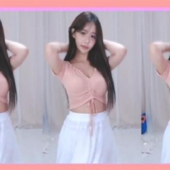 📺【하루s2】🎵예쁜게죄💕섹시댄스🍭리액션💎보러와여~🦊76348858