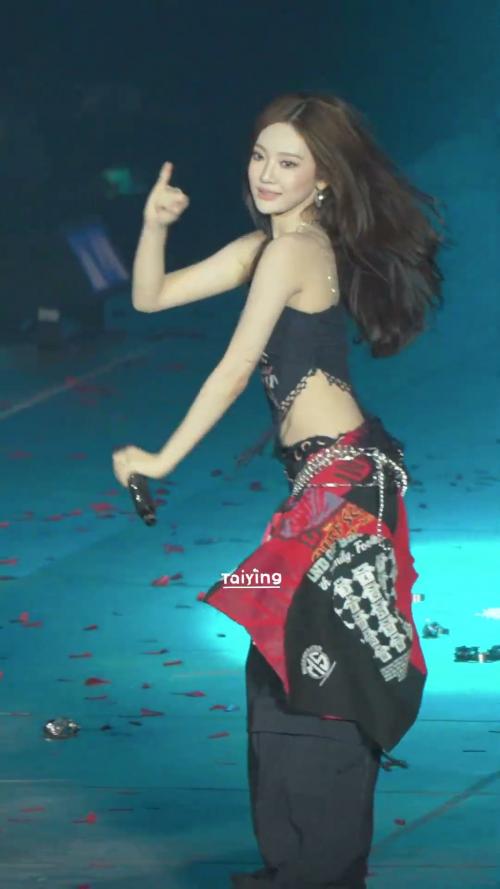 Ningning - Spicy Fancam 250425 K-FLOW3 #aespa #닝닝##에스닝이줘파