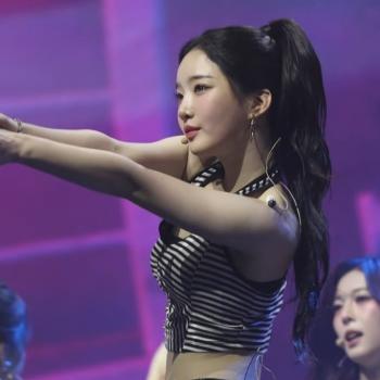 [4K] 250712 트리플에스 Girl's Never Die 유연 직캠 tripleS A live 25 in Seoul#tripleS#트리플에스#김유연#유연#yooyeon