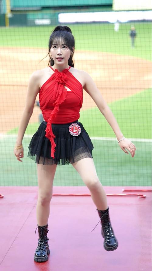 [4k] 2025 ssg랜더스 안지현치어리더 솔로공연 sheesh 풀공연 직캠