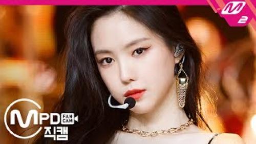 [MPD직캠] 에이핑크 손나은 직캠 4K ‘덤더럼 (Dumhdurum)’ (Apink NAEUN FanCam) | @MCOUNTDOWN_2020.4.23