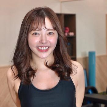 【kawaii】はぁ〜い！！wwwお尻の限界に挑む！！www오구라유나