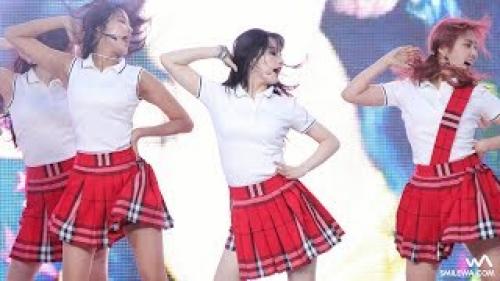 170831 프리스틴 (PRISTIN) 'WE LIKE' 시연 4K 직캠 @코엑스 거리응원전