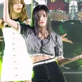 [4k]191102 프로미스나인 fromis_9 (송하영 Song HaYoung) "환상속의 그대" @창원틴틴페스티벌 _직캠 FANCAM