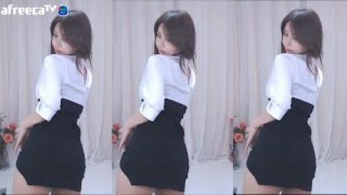 BJ 하루S2 (Haru S2) - Miniskirt by AOA