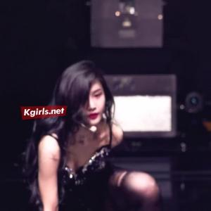 레드벨벳 조이 거의 생브라 수준의 란제리룩 위험한 뜬 공간