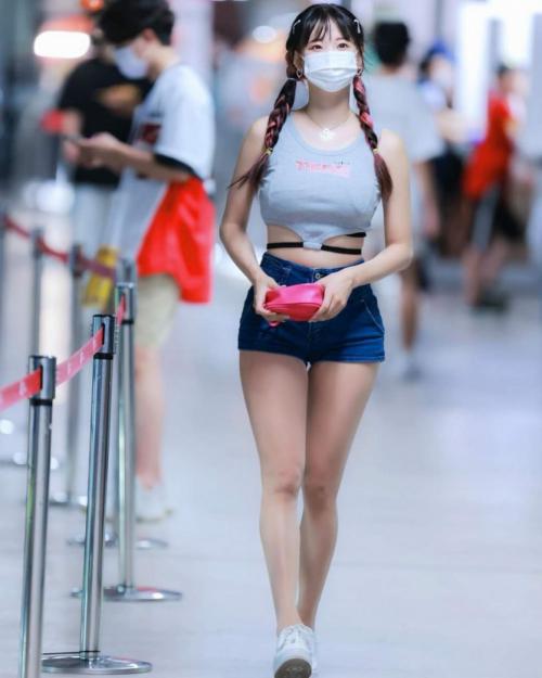 산타걸 치어리더 김한나